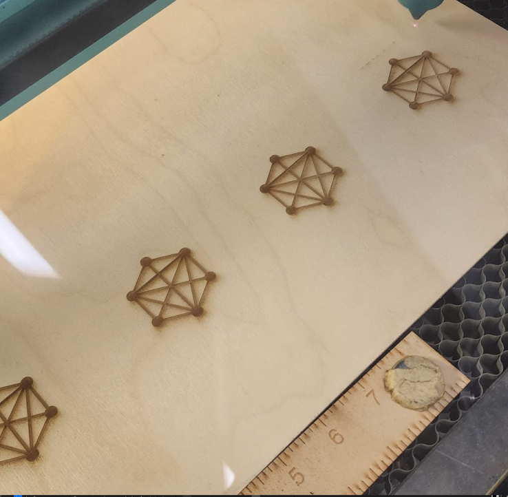 Process of laser cutting the phone stands